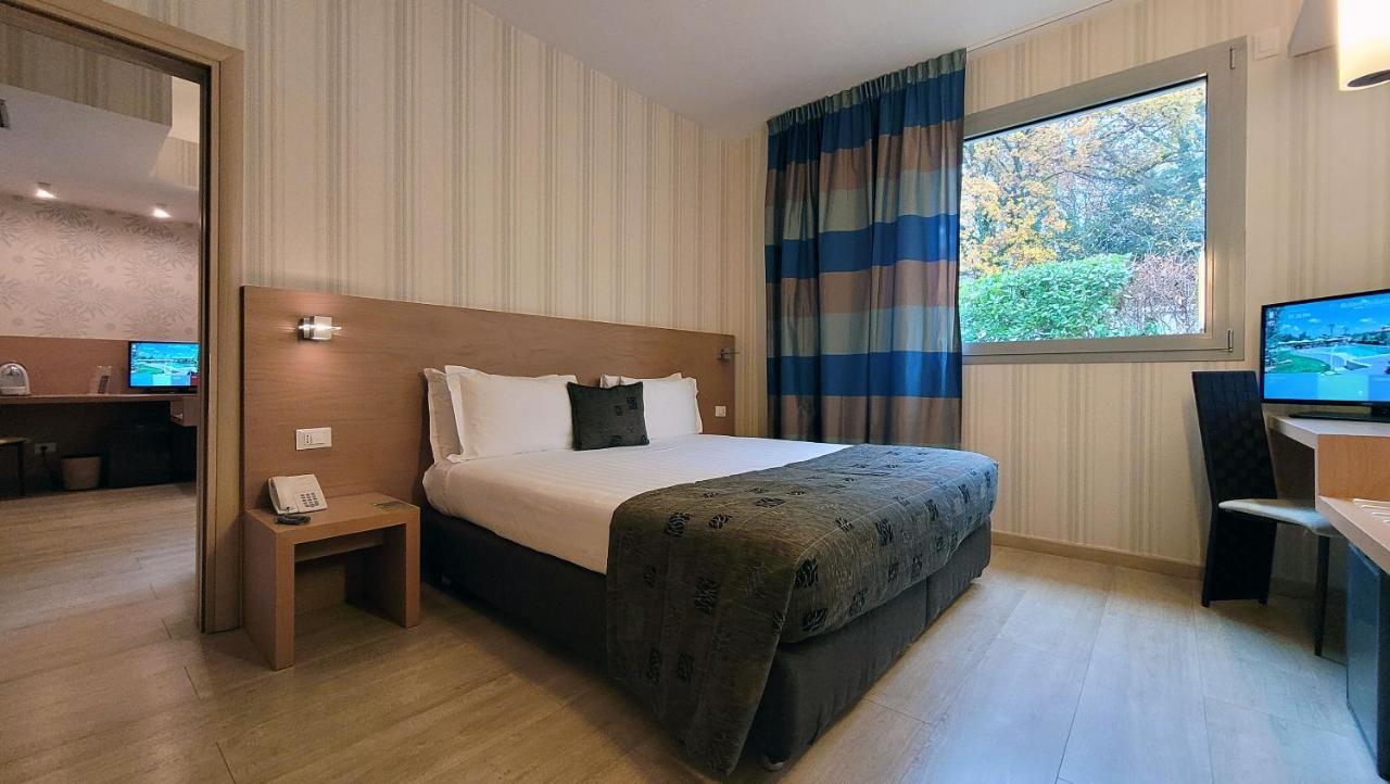 Relais Bellaria Hotel & Congressi Σαν Λάτζαρο ντι Σάβενα Εξωτερικό φωτογραφία