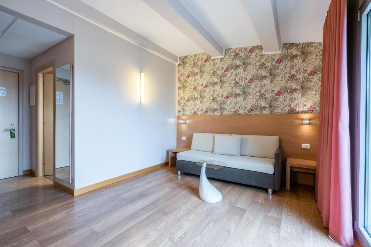 Relais Bellaria Hotel & Congressi Σαν Λάτζαρο ντι Σάβενα Εξωτερικό φωτογραφία