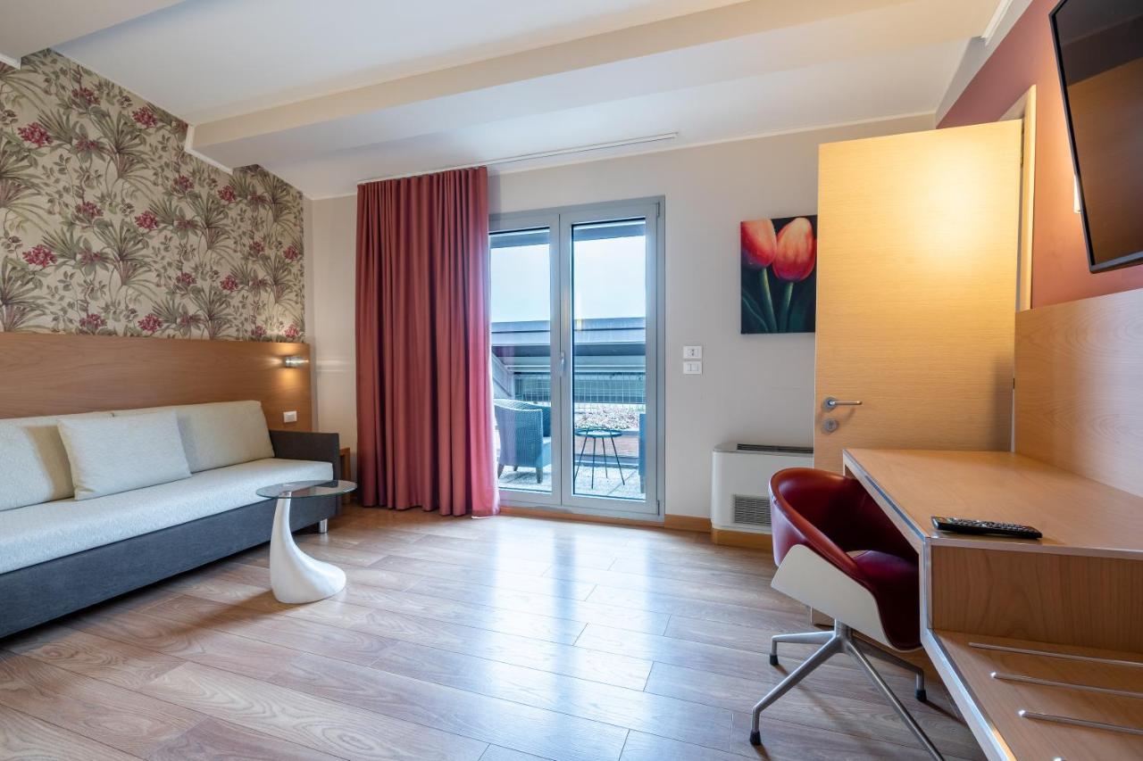 Relais Bellaria Hotel & Congressi Σαν Λάτζαρο ντι Σάβενα Εξωτερικό φωτογραφία